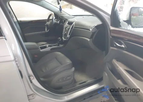 2010 Cadillac Srx Luxury Collection z USA, uszkodzony, nr VIN 3GYFNAEY2AS620708